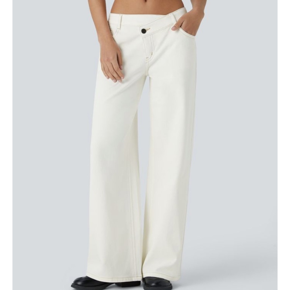 HALARA Low Rise asymmetrical Cream Jeans - Picture 4 of 5